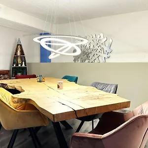 Exklusives Hafen-appartement Mit Whirlpool, Mit Wasserblick, City-nah & Eigenem Parkplatz , Hamburg Deutschland