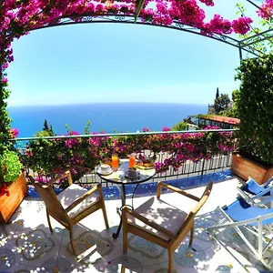 Costa D'amalfi 2*, Amalfi Italien